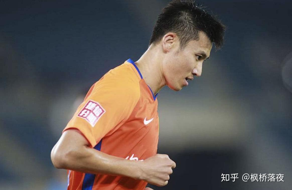 包含新疆广汇训练开放日，关键时刻外线爆发引欢呼，中超在即，球探报告显示潜力的词条-九游官网入口活动